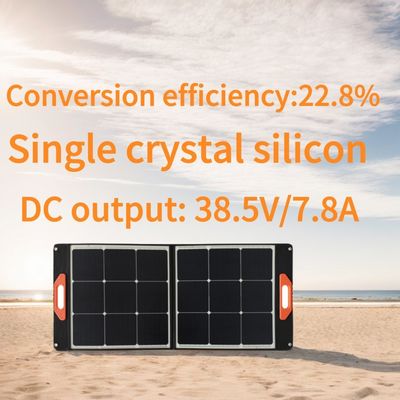 การเดินทางกลางแจ้ง พลังงานพลังงานประจําวันแบบพับได้ 300W โมโนคริสตัล