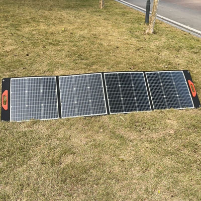 แพเนลพลังแสงอาทิตย์พกพา 200W 12V สําหรับค่าย RV Yacht ปรับขนาด 22*24.8*1.77in