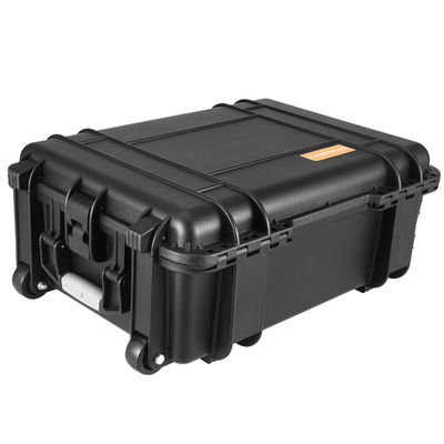 15A Max AC Output Current 4000W แบงกพลังงานแผงพลังงานแสงอาทิตย์พกพาสําหรับการชาร์จ EV 42kg
