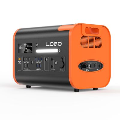 AT22 บอร์ดการผลิตพลังงานแสงอาทิตย์แบบพกพา 2200W กําลังผลิตอันดับสําหรับการตั้งแคมป์รถ