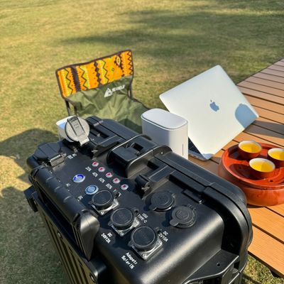 โรงไฟฟ้า LiFePO4 3000W การแก้ไขสุดยอดสําหรับความต้องการพลังงานในบ้านและภายนอก