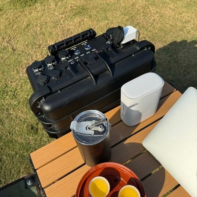 เครื่องผลิตพลังแสงอาทิตย์พกพาขนาดใหญ่ขนาดใหญ่ขนาด 6000W สําหรับครอบครัวและแคมป์