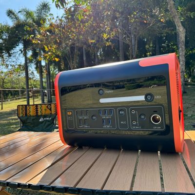 300W 700W 1800W 2200W โรงไฟฟ้าขนาดใหญ่สําหรับการเก็บพลังงานสํารองในกลางแจ้ง