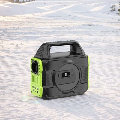 สถานีชาร์จเร็วแบบพกพา 110 วอลต์ 300W พร้อมจอ LCD และแบตเตอรี่ขนาด 8000mAh