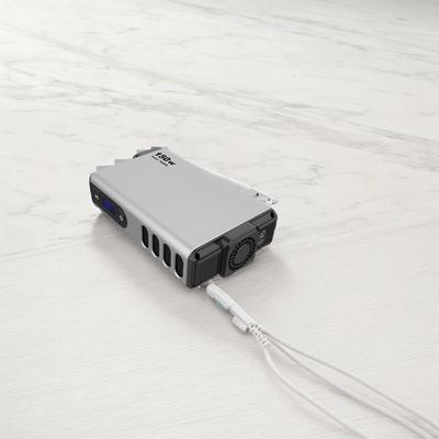 32000mAh Lithium Ion Portable Power Station 150W Output 220V AC 50Hz/60Hz ปรับแต่งตามความต้องการ