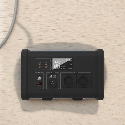 สถานไฟฟ้าแบตเตอรี่ลิตยูม 700W สําหรับการเดินทางในกลางแจ้งและไฟฟ้าฉุกเฉิน