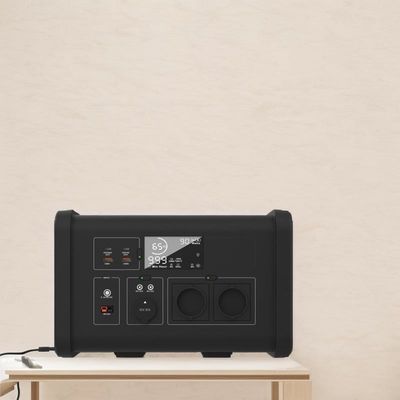 สถานไฟฟ้าแบตเตอรี่ลิตยูม 700W สําหรับการเดินทางในกลางแจ้งและไฟฟ้าฉุกเฉิน