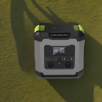 2000W 1680Wh LiFePO4 แบตเตอรี่ โจ๊กเนอเตอร์ที่เก็บพลังงานแสงอาทิตย์สําหรับ SOS ภายนอก