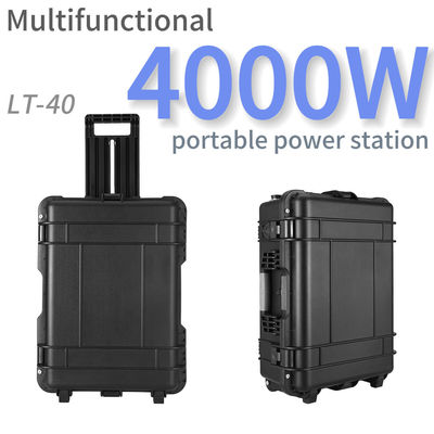 สถานไฟฟ้าพกพา 3000W เครื่องผลิตแสงอาทิตย์แบบบุคคลบุคคล LiFePO4 4000W