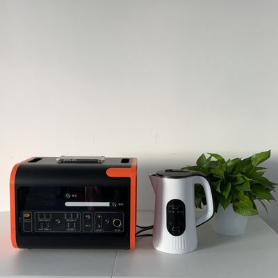 800W Max Solar Charging Car Power Station Inverter System สําหรับภายนอกและฉุกเฉิน
