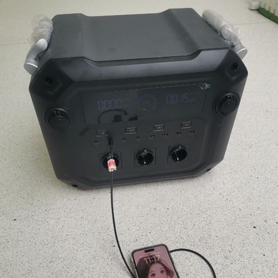 3600W สาธารณรงไฟฟ้าแบบพกพาที่มีคลื่นไซน์บริสุทธิ์ LiFePO4 เซลล์เอเนอร์จี สะสม BMS แบตเตอรี่