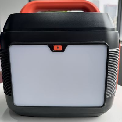 600W AC-DC โทรศัพท์มือถือฉุกเฉินบ้านกลางแจ้ง โรงไฟฟ้าพกพา สีดํา โจ๊กเนอร์แสงอาทิตย์