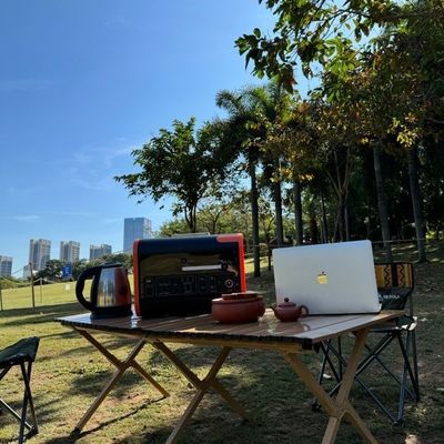 แผ่นพลังแสงอาทิตย์สําหรับการชาร์จเร็ว Lithium พกพาสถานีไฟฟ้า ความถี่ออก 50/60Hz