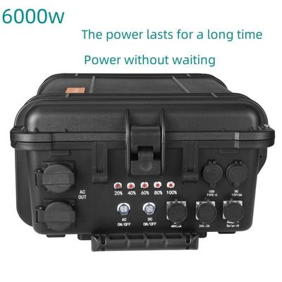 AC Pure Sine Wave Output แบตเตอรี่ลิธีอุตสาหกรรมแสงอาทิตย์แบบพกพาสําหรับกลางแจ้ง