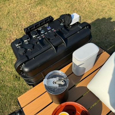 6000W พลังงานพกพาด้วยมือดึงไม้พูลี่ Inverter แบตเตอรี่ลิธีียม โจ๊กเนอร์แสงอาทิตย์