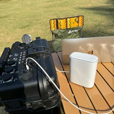 LT-40 LiFePO4 เครื่องผลิตพลังงานแสงอาทิตย์แบบพกพา 4000W สําหรับโรงไฟฟ้าบ้าน/แคมป์ 110V/220V