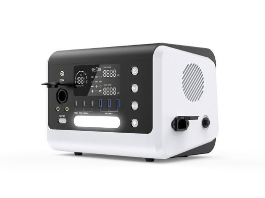 สถานีแบตเตอรี่จอดพลังงานแสงอาทิตย์ขนาดเล็กขนาด 600W พร้อมผลิตไฟ DC 12V / 10A HT06