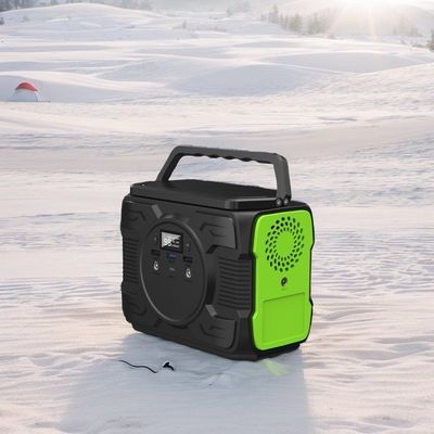 ตลาดอเมริกาใต้ สถานไฟฟ้าพกพาแบบชาร์จใหม่ 200W พร้อมแบตเตอรี่ลิทธิียมไอออน