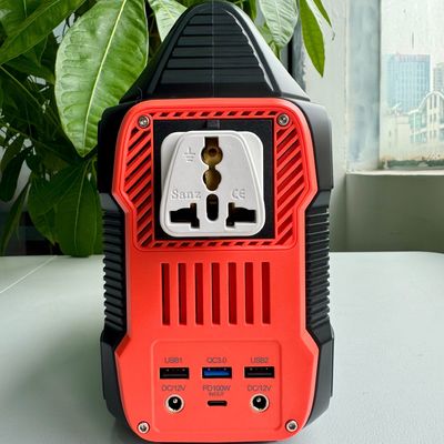 พลังงานสูง 300W บัลคอน RV เครื่องผลิตพลังงานเก็บพลังงานด้วย LED Lighting