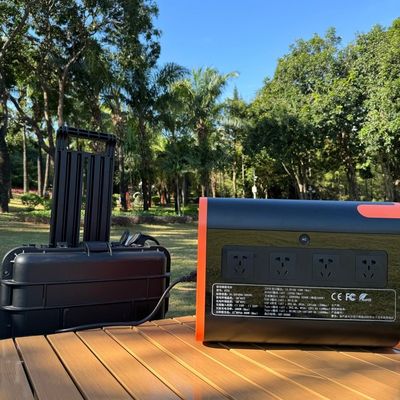 เครื่องกําเนิดพลังแสงอาทิตย์แบบแบตเตอรี่ลิตยูม 2200W สําหรับสถานีฉุกเฉินและสถานีพกพา