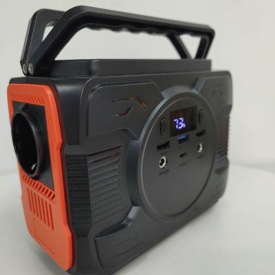 แรงออก AC 200W สถานไฟฟ้าฉุกเฉินพกพาหลายฟังก์ชัน เครื่องผลิตพลังงานแสงอาทิตย์