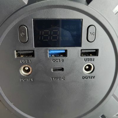 โมดิฟิชั่นเวฟ 200W AC Output โทรศัพท์พกพาที่ใช้พลังงานกับความจุแบตเตอรี่ 48000mAh