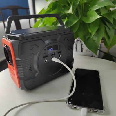 โมดิฟิชั่นเวฟ 200W AC Output โทรศัพท์พกพาที่ใช้พลังงานกับความจุแบตเตอรี่ 48000mAh