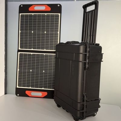 การเก็บพลังงานกลางแจ้ง LiFePO4 แบตเตอรี่ 4000W โปรแกรมแสงอาทิตย์พกพา