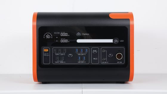 โรงไฟฟ้าฉุกเฉินกลางแจ้งขนาดใหญ่ 2200W 2048wh 40ah พร้อม USB 12W * 3 / 18W * 2