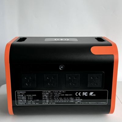 พลังงานเคลื่อนไหว 1000W 110V 220V เครื่องผลิตพลังงานแสงอาทิตย์ 2200W สถานไฟฟ้าพกพาภายในภายใน