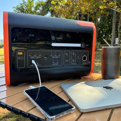 อุปกรณ์ประกอบพลังงานพลังงานหลากหลาย 1000W เครื่องผลิตพลังงานแสงอาทิตย์ UPS พร้อมโรงไฟฟ้า 2200W