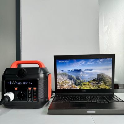 600W/288wh กิจกรรมกลางแจ้ง โซลาร์ โมบายเล็ต พลังงานพกพาที่มีแบตเตอรี่ลิเดียม