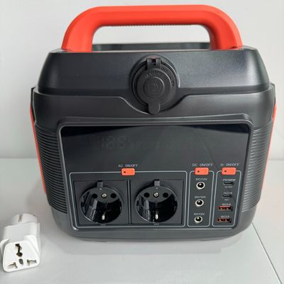 โรงไฟฟ้าพลังแสงอาทิตย์พกพา 600W สามารถนําไปใช้ใหม่ สามารถปรับปรุงเพื่อเตรียมตัวฉุกเฉิน