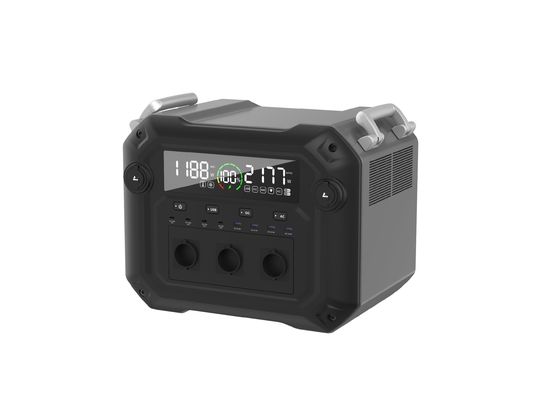 2500W AC Output 3600W โซลาร์เจนเนอเรตเตอร์ สถานที่พลังงานพกพาสําหรับแคมป์กลางแจ้ง / RV