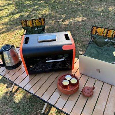 110V 220V โรงไฟฟ้าพลังแสงอาทิตย์ 1000W 2200W สําหรับการจัดส่งไฟฟ้าโดยไม่หยุดในกลางแจ้ง