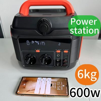 600W/1000W/1200W พกพา เทคโนโลยีการเก็บพลังงาน สถานที่ไฟฟ้าที่มีแบตเตอรี่ลิตียม