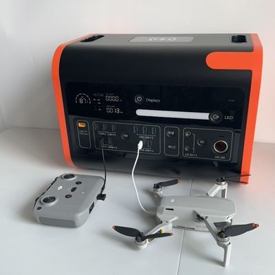 สถานีพลังงานแบบพกพาแบบ Sine Wave Pure 2200W/2048wh สําหรับอุปกรณ์ฉุกเฉินในกลางแจ้ง