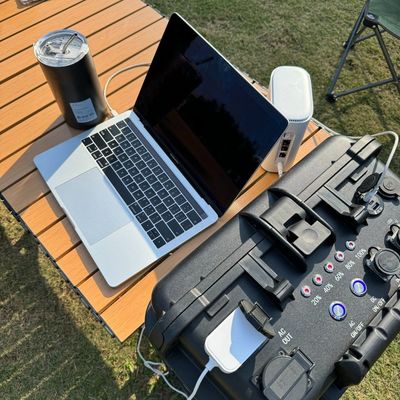 แบตเตอรี่ฟอสฟาตเหล็กลิเดียม 4000W สําหรับงานกลางแจ้งและโรงไฟฟ้าบ้าน