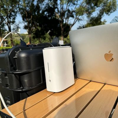 กล่องดึงของสถานีพลังงานแบบพกพา 3000W สําหรับการเดินทางง่าย แบตเตอรี่ลิธีียม