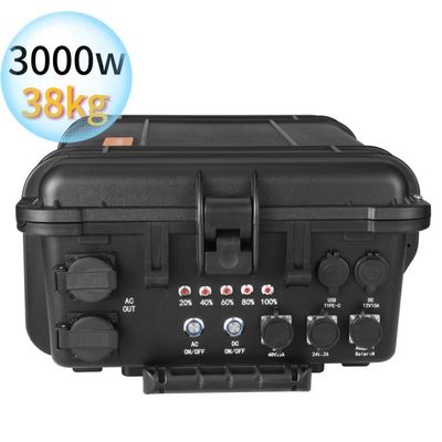 สีดํา สถานไฟฟ้าพกพาขนาดใหญ่ 3kw / 4kw / 5kw / 6kw / 7kw เก็บพลังงานฉุกเฉิน