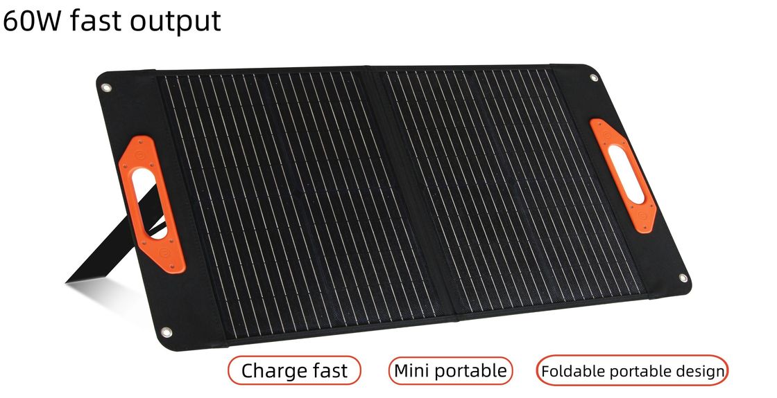 UB-60 แผ่นพลังแสงอาทิตย์แบบพับได้แบบยืดหยุ่นสีดํา 60W สําหรับการเดินทาง และเรือและรถยนต์
