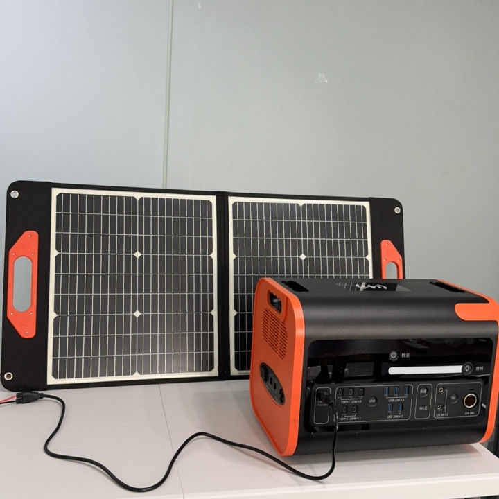 22ประสิทธิภาพการแปลง 0.8% แผ่นแสงอาทิตย์พับสําหรับกลางแจ้ง 60W 100W 200W 300W 400W