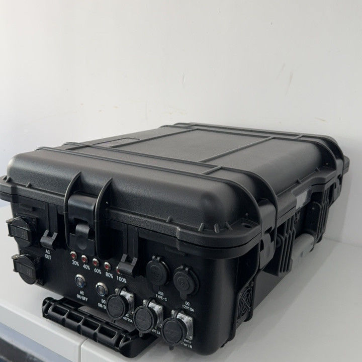 กระแสออกแบบ AC 15A Max ปรับค่าไฟฟ้า DC สําหรับแบตเตอรี่ลิทธิียม