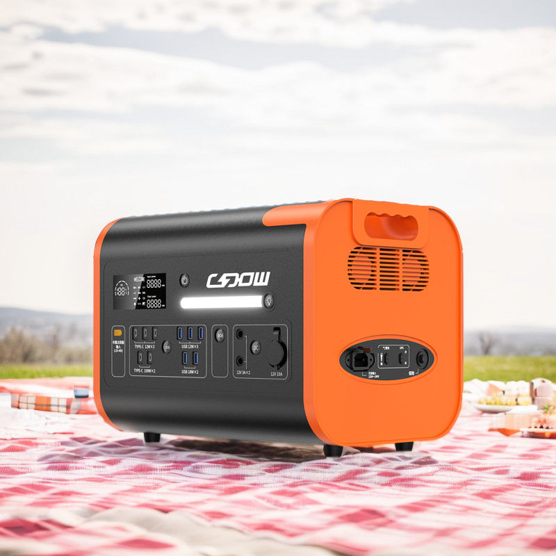 สถานที่พลังงานพกพา 110V 230V 50Hz 60Hz สําหรับการแสดงเทปและการชาร์จไร้สาย 15W