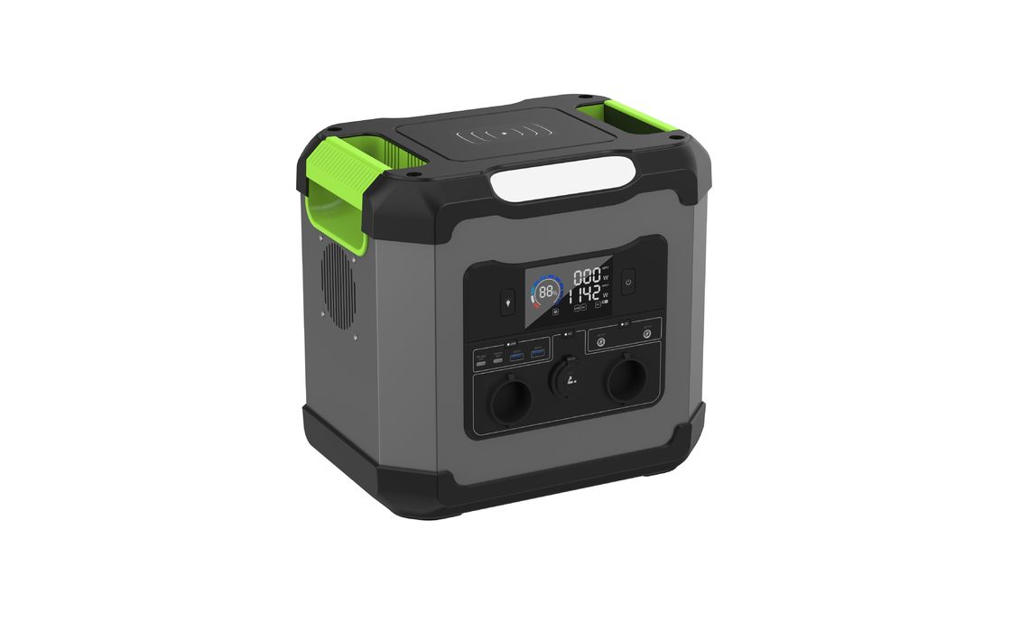 การชาร์จเร็ว 850W สถานที่พลังงานพกพาสําหรับการจัดค่ายกลางแจ้ง การเก็บพลังงาน 1500W