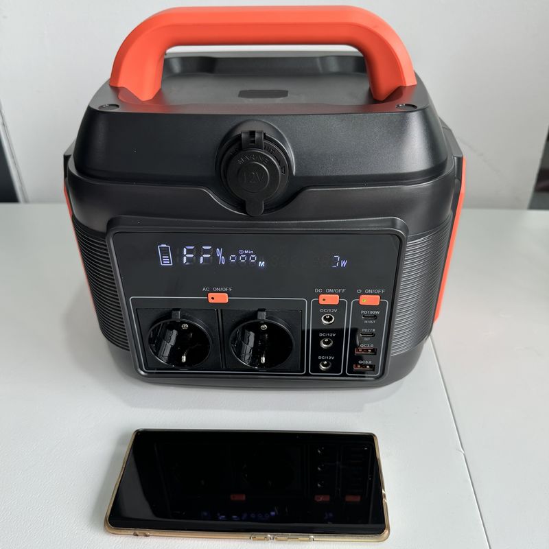 600W 300W 2200W โรงไฟฟ้าพกพา เครื่องกําเนิดแผ่นพลังงานแสงอาทิตย์สําหรับบ้าน