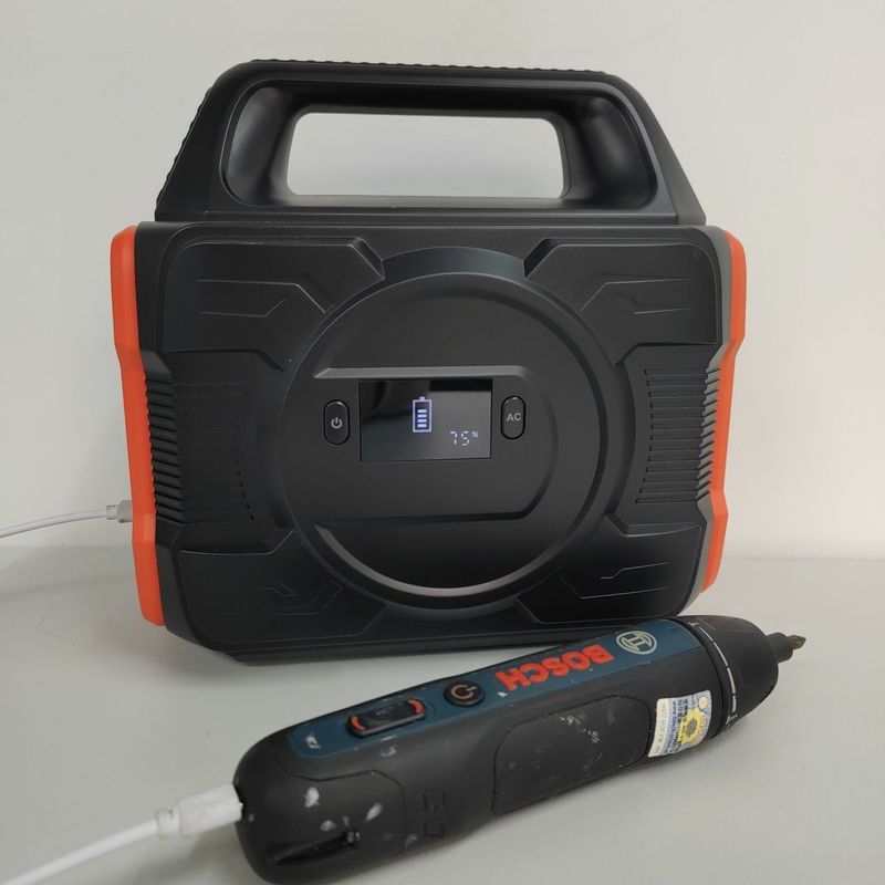 ทั้งหมดที่เข้ากันได้ 110/220V 300W แรงไฟฟ้ากลางแจ้ง โทรศัพท์มือถือ สถานไฟฟ้าพกพา โจ๊กเนอร์แสงอาทิตย์