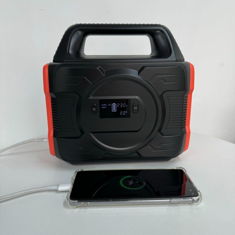 สีที่สามารถปรับแต่งได้ 300W โซลาร์พอร์ตบอล 220V แหล่งไฟฟ้ามือถือสําหรับฉุกเฉินภายนอก