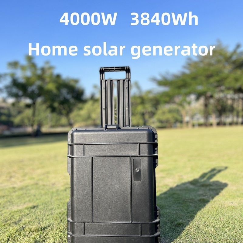 การเก็บพลังงานกลางแจ้ง LiFePO4 แบตเตอรี่ 4000W โปรแกรมแสงอาทิตย์พกพา