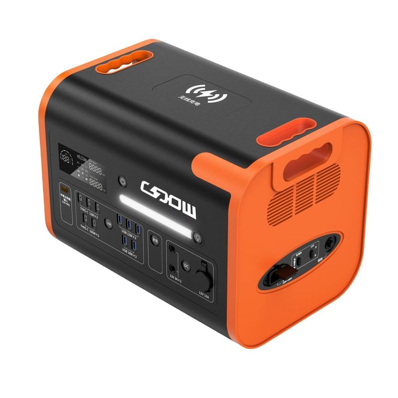 CE Un38.3 MSDS อนุมัติ 2000W 2200W โปรแกรเตอร์พลังแสงอาทิตย์พกพาสําหรับแคมป์กลางแจ้ง / RV